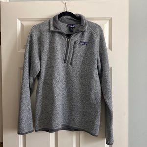 Patagonia Gray Pull Over Size M